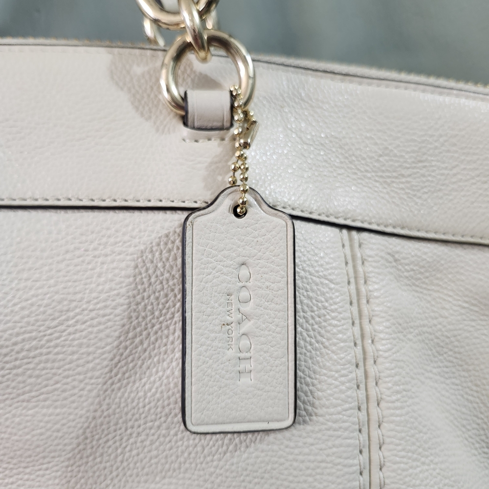 Coach Ivory Leather Tote with Gold Accents - Picture 5 of 15